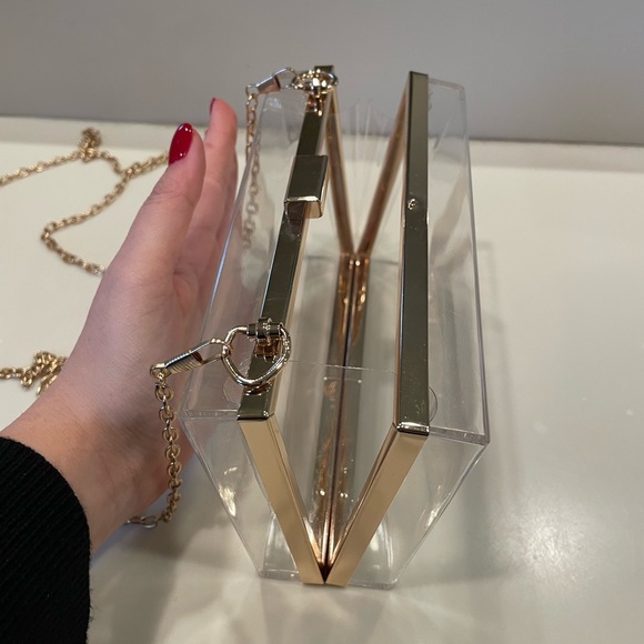 Clear Lucite Clutch With Gold Border - detachable crossbody chain - Picture 8 of 11